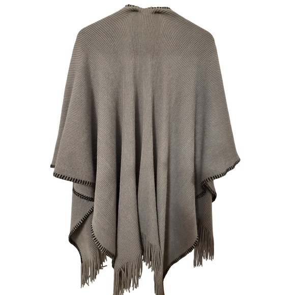 APT. 9 Women's Gray‎ Ribbed Knit Fringe Trim Open Front Poncho Cape Shawl - Picture 5 of 5